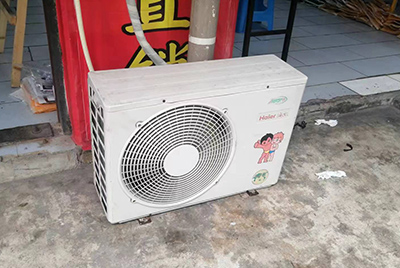 疏勒空调突然不制冷只吹自然风怎么办？